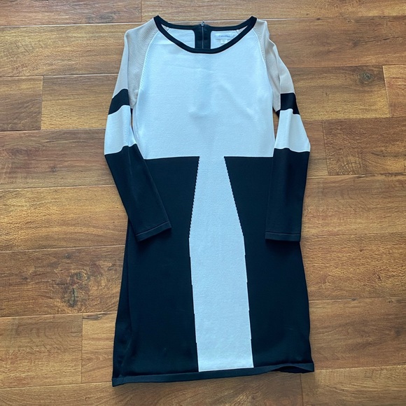 COPY - Women’s Calvin Klein Color Block Sweater Dress - Picture 4 of 6